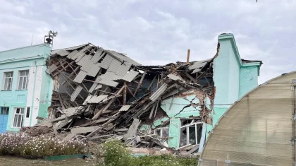 Часть здания школы обрушилась в России