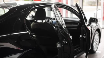 Житель Жамбылской области сдал в аренду Toyota Camry – получил штрафы и поврежденное авто