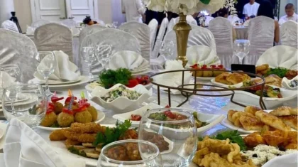 Мясо отсутствовало, пироги подменили: казахстанка устроила банкет – и сильно пожалела