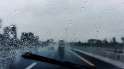 Из-за непогоды ограничили движение по трассе в ВКО