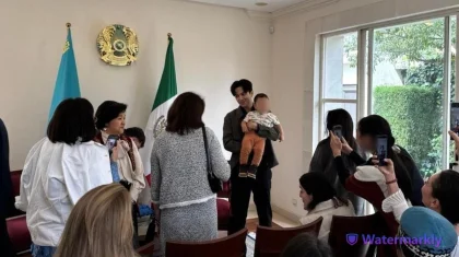 Димаш Кудайберген провел известный казахский обряд в столице Мексики
