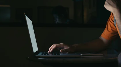 Мужчина угрожал жительнице Жетысу опубликовать ее интимные фото в соцсетях