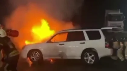 Загоревшийся автомобиль едва не привел ко взрыву на АГЗС в Актюбинской области