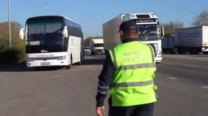 Выявлены больше 13,6 тысячи нарушений: на казахстанских трассах проводят рейды