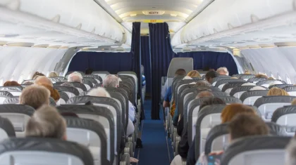 Пассажирка напала на стюардесс на борту летевшего над Казахстаном самолета