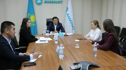 От школьных обедов до защиты бизнеса: актуальные вопросы казахстанцев решает «AMANAT»