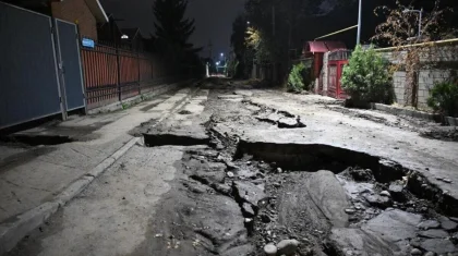 Стало известно, кого наказали власти Алматы за провалы на дорогах