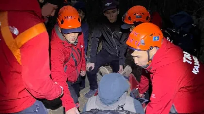Поднялся с семьей в горы, обратно — на носилках: спасательная операция в Алматы