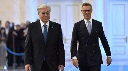 Майка велокоманды «Астана» хранится на почетном месте в моем доме – президент Финляндии