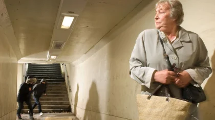 Подросток напал на женщину у магазина в Степногорске