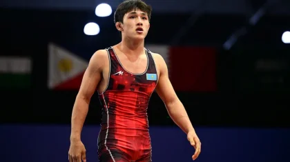 Три казахстанца вышли в финал юношеской Азиады по вольной борьбе