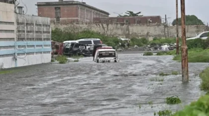 Разрушительный пятибалльный шторм «Мелисса» прошел через Ямайку и достиг Кубы