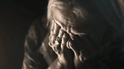 Женщина плеснула уксусом в лицо и ограбила дом пенсионерки в Атырауской области