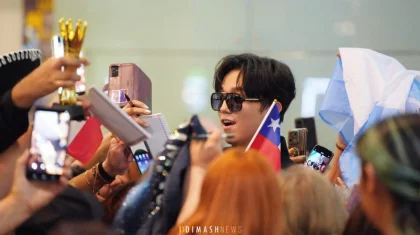 «Оле-оле-оле, Димаш!»: в Барселоне восторженно встретили казахстанского певца (ВИДЕО)