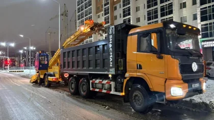 Почти 9 тысяч грузовиков снега вывезли из Астаны с наступлением холодов