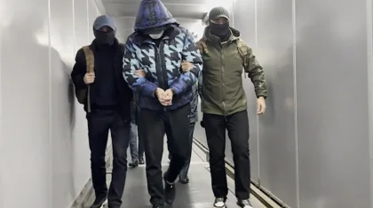 Разыскивали 17 лет: подозреваемого в убийстве казахстанца экстрадировали из Литвы (ВИДЕО)