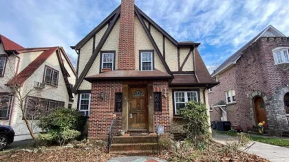 Дом в Нью-Йорке, в котором родился Дональд Трамп, продают за 2,3 млн долларов