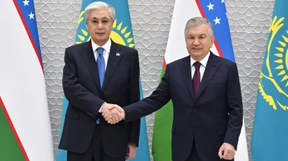 Токаев провел переговоры с президентом Узбекистана в Ташкенте