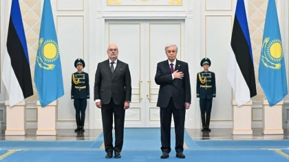 Токаев встретил президента Эстонии в Акорде