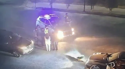 Парни устроили фейерверк среди деревьев в Шымкенте (ВИДЕО)