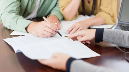 Оформлю льготный кредит за месяц: как мошенник обманул 16 человек в Астане