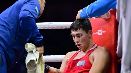 Казахстанец стал серебряным призером этапа Кубка мира по боксу в Индии