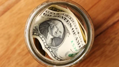 Доллар немного подорожал на KASE