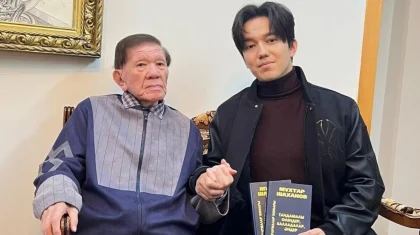 Димаш Кудайберген лично выразил соболезнования Мухтару Шаханову