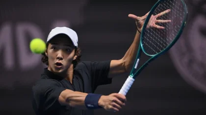 18-летний казахстанский теннисист впервые выиграл турнир на взрослом уровне
