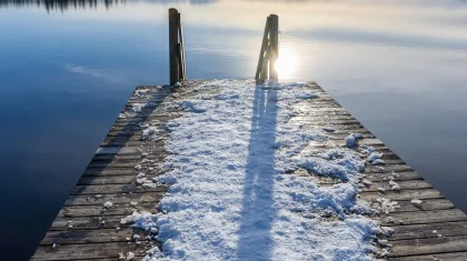 На юге потепление, на севере снег и туман: погода в Казахстане 26 ноября