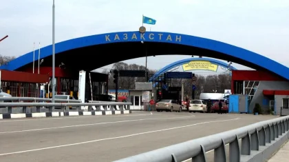 Приговор по делу о контрабандном пропуске авто через границу отменили в Казахстане