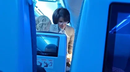 Глава Минздрава Альназарова ответила на обвинения в пиаре после инцидента на борту самолета