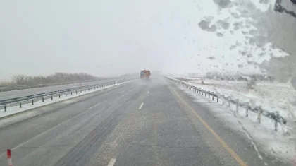 Гололед и ограниченная видимость: на дорогах в 10 областях Казахстана ухудшится погода