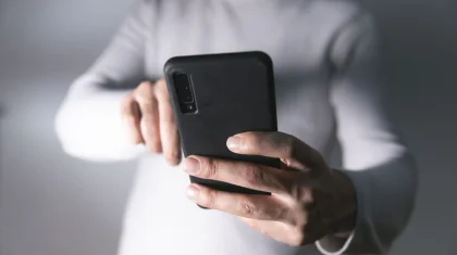 «Вы выиграли iPhone 17»: на радостях житель Актобе потерял 1,5 млн тенге