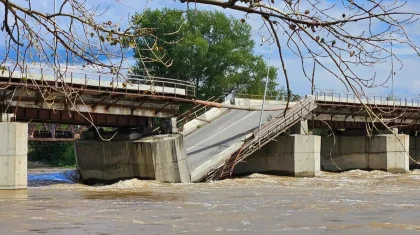 Высокопоставленного чиновника уволили после обрушения моста в Усть-Каменогорске