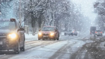 Из-за непогоды ограничили движение транспорта на дорогах в Мангистауской области