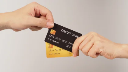 Казахстанка не смогла получить данные о сбережениях экс-супруга и подала в суд