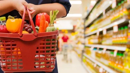 Бектенов поручил расширить перечень социально значимых продуктов