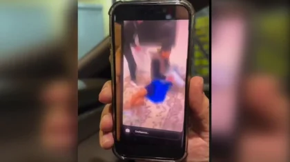 Прыгали на него: жестокое избиение мужчины в квартире сняли на видео в Атырау