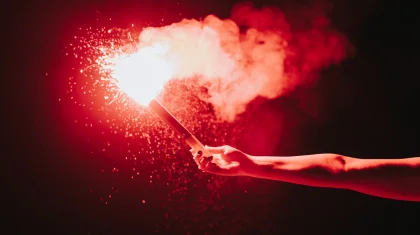 Казахстанцев предупредили о рисках пиротехники в новогодние праздники (ВИДЕО)