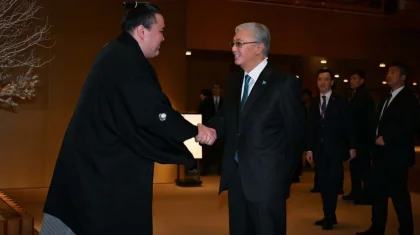 Токаев встретился с казахстанским сумоистом Ерсином Балтагулом в Токио (ФОТО, ВИДЕО)