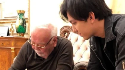 Димаш Кудайберген выразил соболезнования в связи с уходом Асанали Ашимова