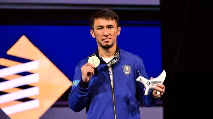 Махмуд Сабырхан и Наталья Богданова претендуют на звание лучшего боксера года