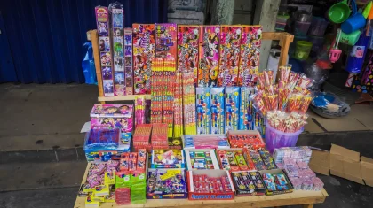 Больше полутонны нелегальной пиротехники изъяли в Алматы