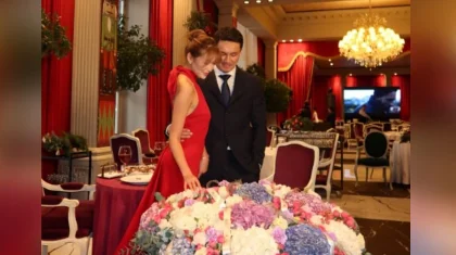 Фото казахстанского актера и бойца ММА с девушкой активно обсуждают в соцсетях