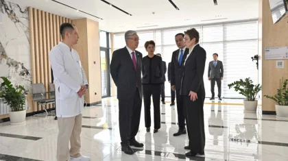 Касым-Жомарт Токаев ознакомился с работой аритмологической клиники в Таразе