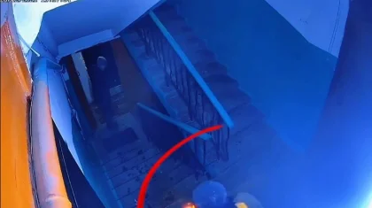 Дети поджигали и бросали «бомбочки» в подъездах многоэтажек Семея (ВИДЕО)