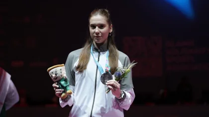 Казахстанская спортсменка завоевала серебро этапа Кубка мира по фехтованию