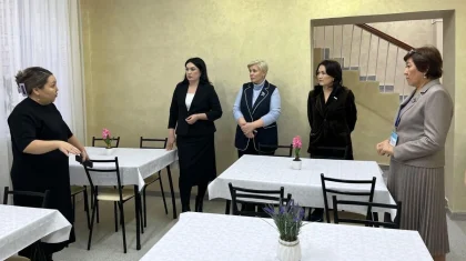 Депутаты Мажилиса ознакомились с работой первого в Кокшетау центра поддержки детей с аутизмом
