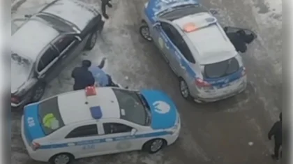 Водитель Nissan насмерть сбил пенсионерку на парковке в Темиртау (ВИДЕО)